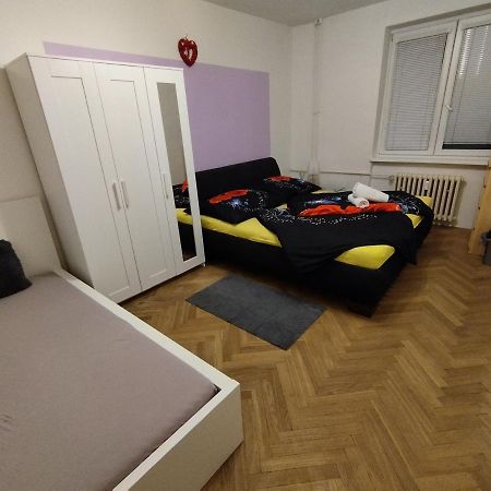 Apartman Mirabella ブルノ エクステリア 写真